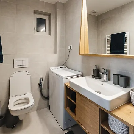 Friends Downtown !!!